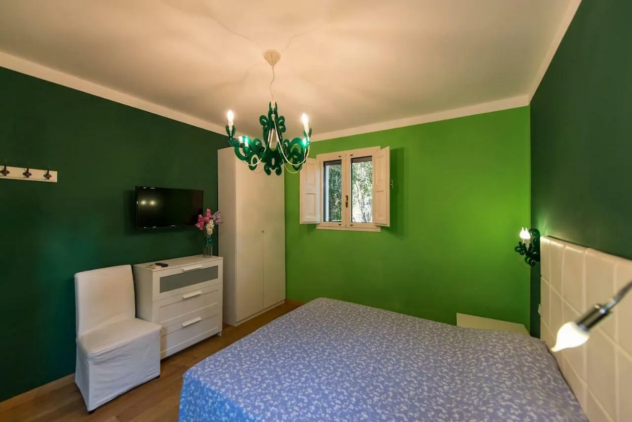 Holiday home Il Pozzo E L'Ulivo - Just 200 Meters From The Metro - Villa Catania Italy